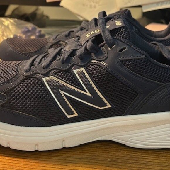 Men's New Balance Running Course Shoes in Navy with White Sole - Picture 6 of 8